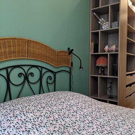 Private Acces To The All Flat. Charming Parisian. Eksteriør billede