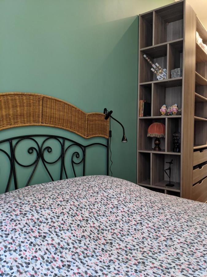 Private Acces To The All Flat. Charming Parisian. Eksteriør billede